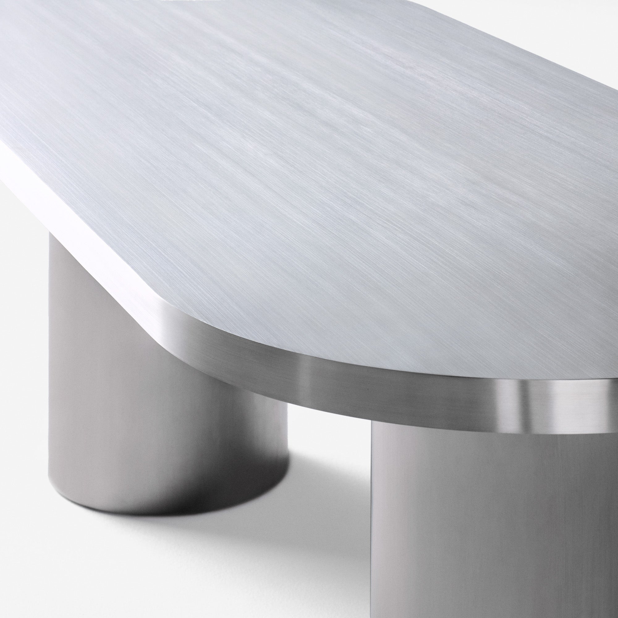 Cufflink Dining Table Oval