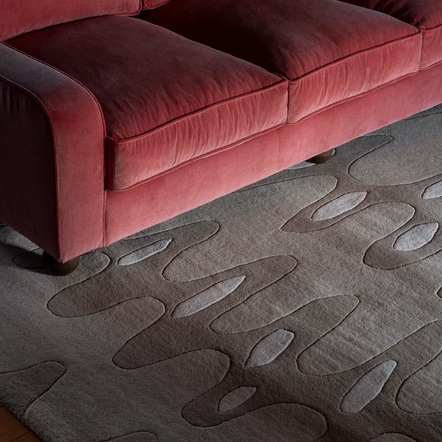 Lola Sofa Velvet Vintage Pink
