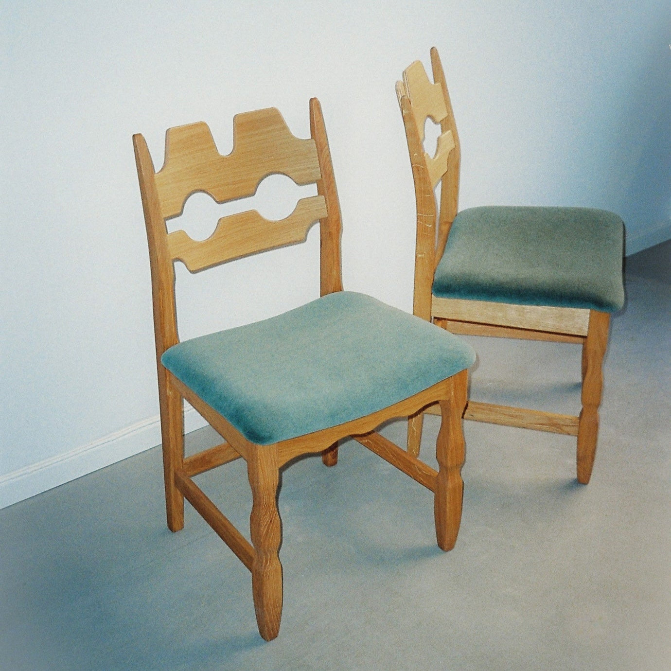 Razor Blade Dining Chair